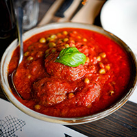 PASTA Y SALSA DE TOMATE